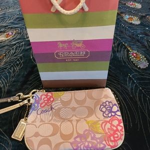 NWOT Rare Coach Poppy Wrislet